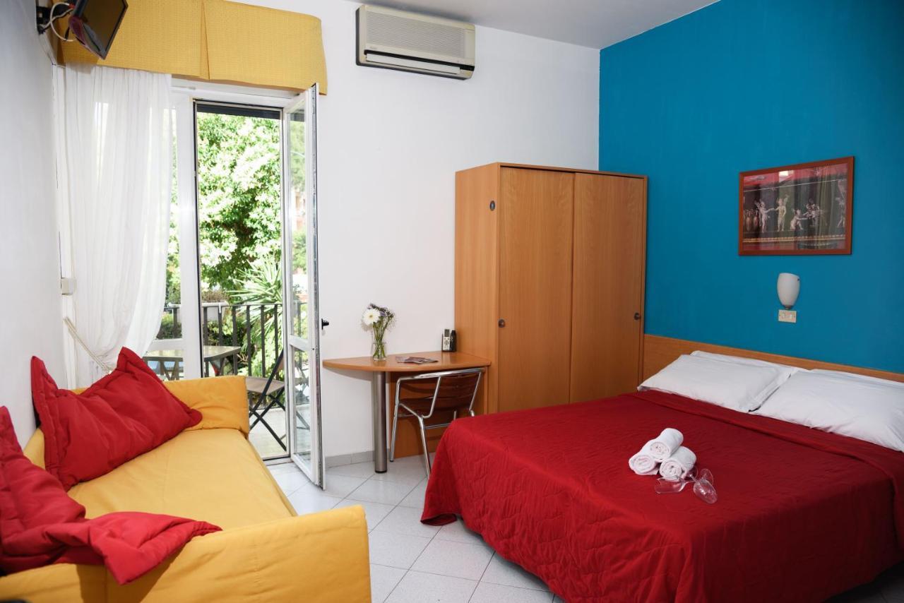 Hotel Calypso 3*